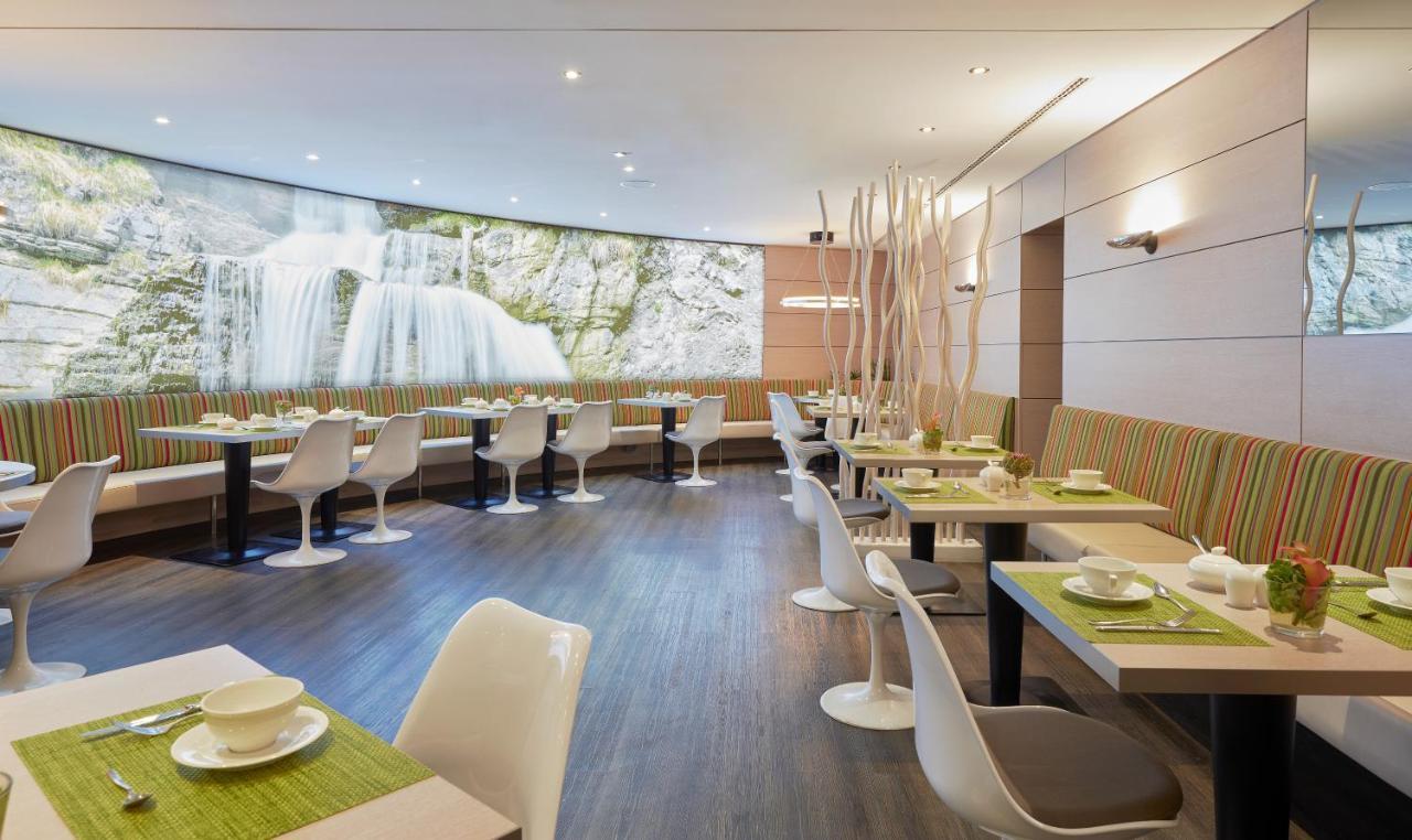 Living Hotel Duesseldorf Exteriér fotografie